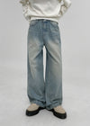 Kamik cut wide denim pants