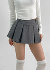 Kamuki Pleated Mini Skirt Pants