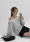 Lumbo Stripe Unbalanced Off-Shoulder Long Sleeve T-Shirt