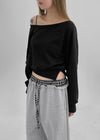 Ronca Off Shoulder Slit Crop Man to Man