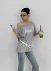 Lukua Lettering One-Shoulder Short Sleeve Tee