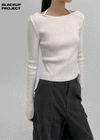 [MADE] Banshee Slim Boat Neck Knit