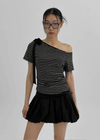Poking Strap Stripe Asymmetric Tee